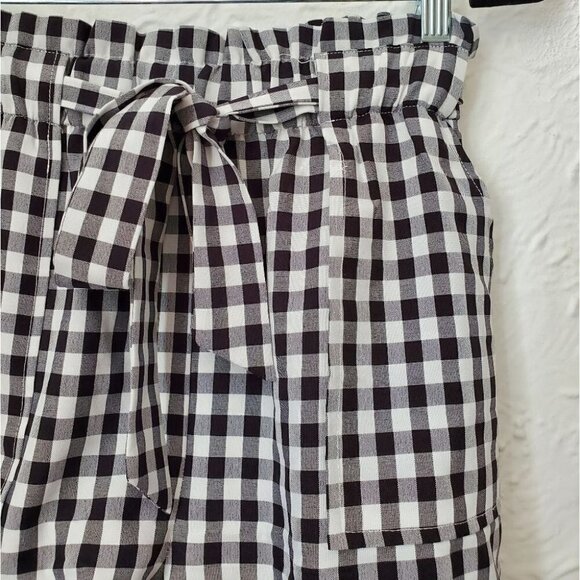 Fashion Nova Gabriella Gingham Shorts - Picture 6 of 7